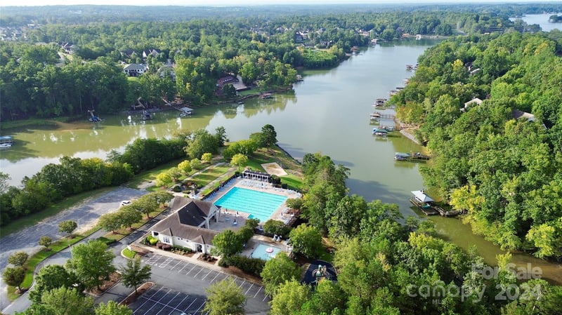687 Reliance Ct #19, Tega Cay, SC 29708
