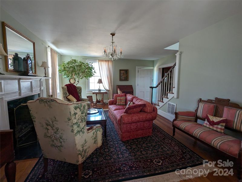 107 Charleston St, Monroe, NC 28112