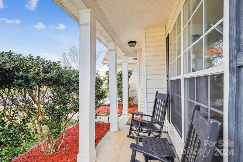 6037 Firethorne Ln, Concord, NC 28025