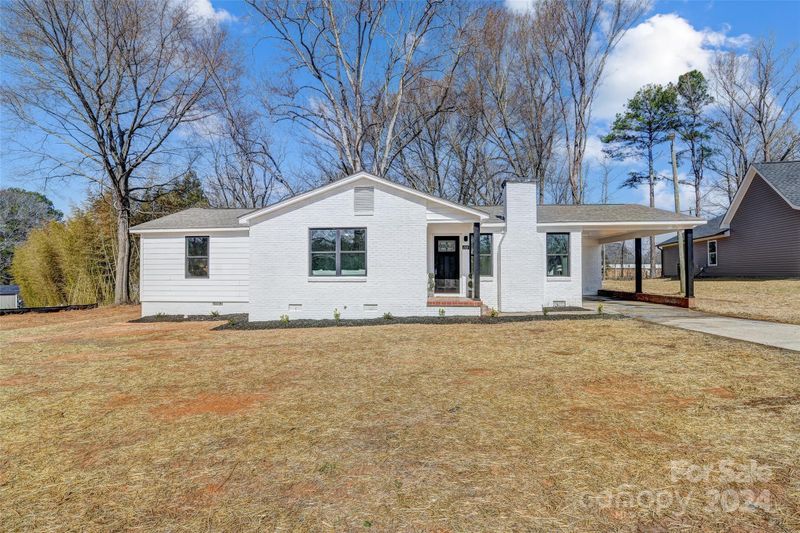 110 Crescent Dr, Bessemer City, NC 28016