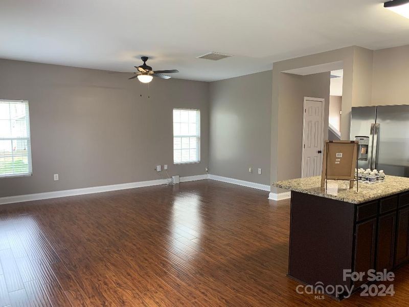 532 Tribune Dr, Charlotte, NC 28214