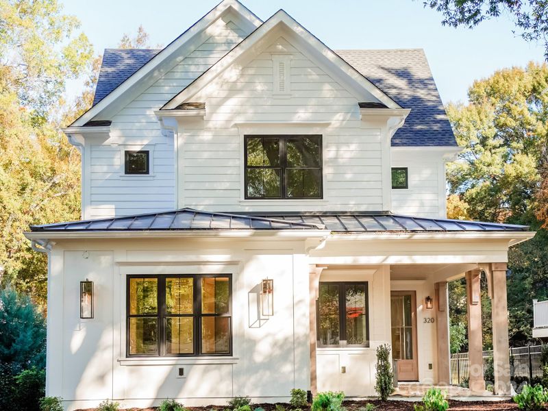 320 Delburg St, Davidson, NC 28036