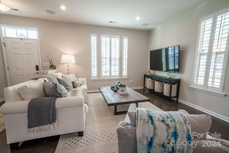 4119 Audubon Park Dr, Charlotte, NC 28217