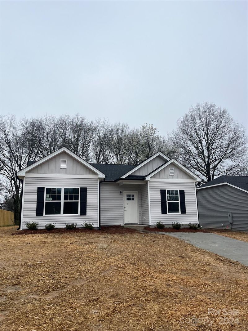 217 N Scruggs St, Gastonia, NC 28052
