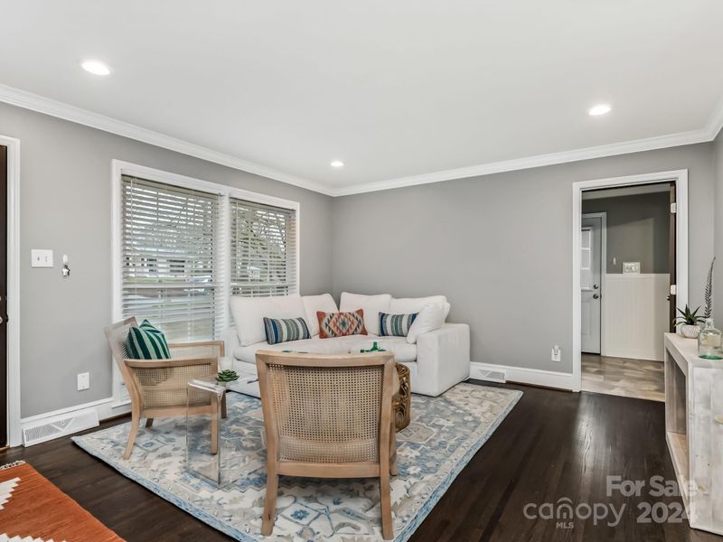 6226 Netherwood Dr, Charlotte, NC 28210
