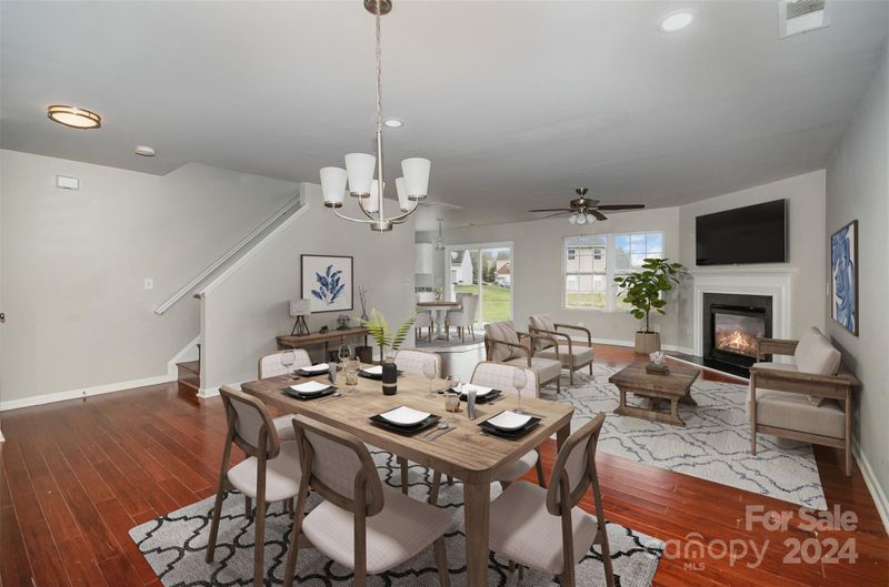 8021 Weeping Fig Ln, Charlotte, NC 28215