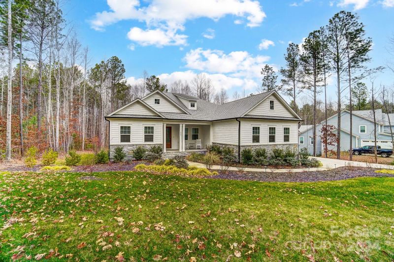 6597 Harbor Oaks Dr, Denver, NC 28037