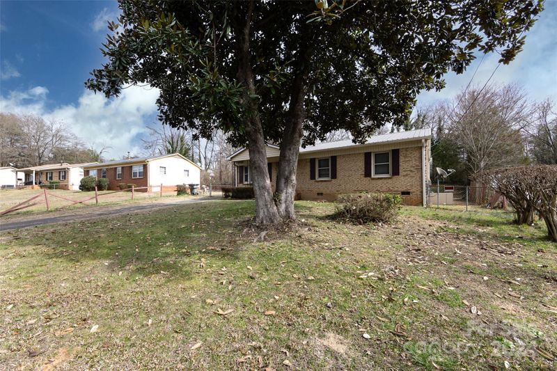 550 Belfast Dr, Gastonia, NC 28052