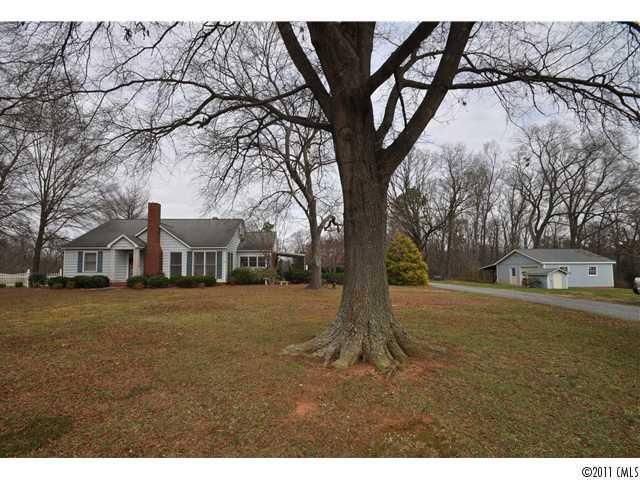 4811 Carriker Rd, Monroe, NC 28110