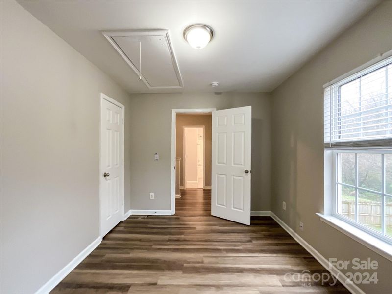 2117 Newland Rd, Charlotte, NC 28216