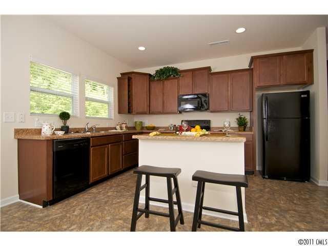 7223 Cypress Ridge Dr, Charlotte, NC 28262