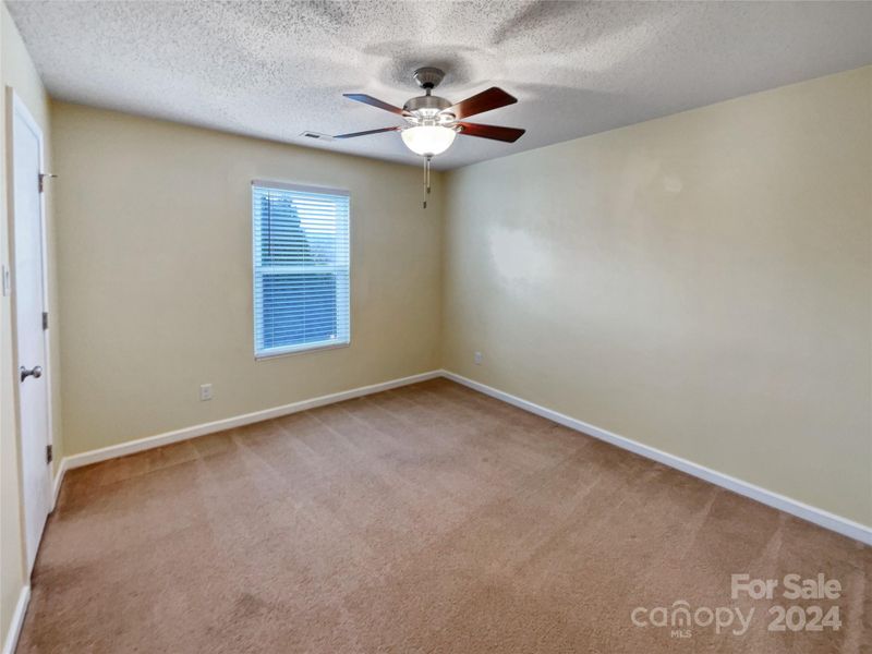 124 Adams Trl, Mount Holly, NC 28120