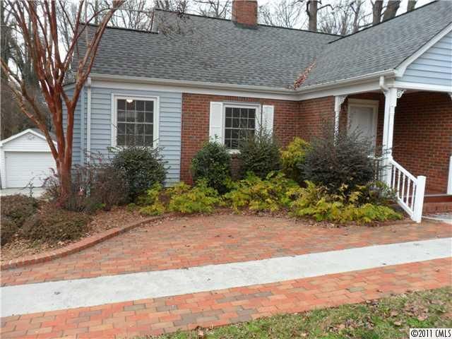 1339 Pinecrest Ave, Charlotte, NC 28205