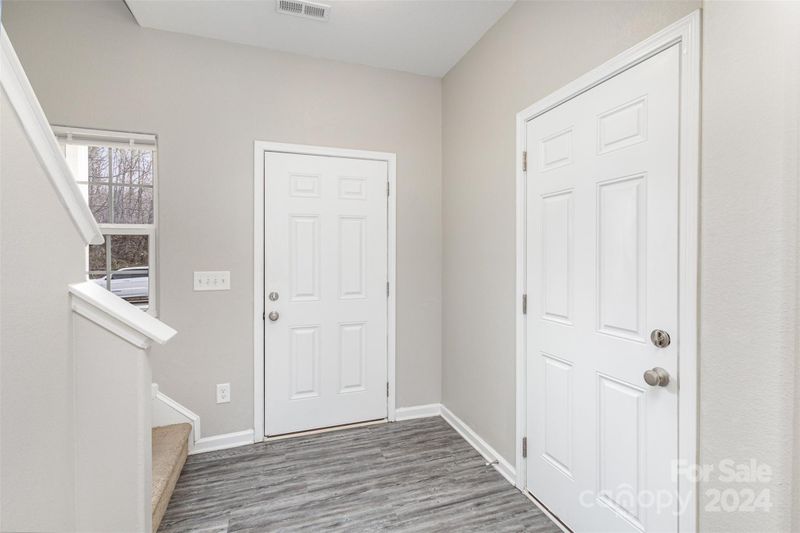 1105 Rook Rd, Charlotte, NC 28216