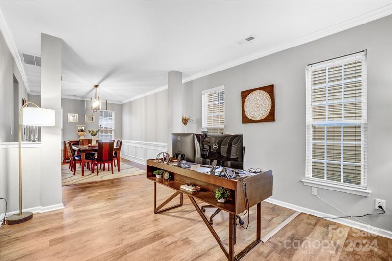 14432 Whistling Swan Rd, Charlotte, NC 28278