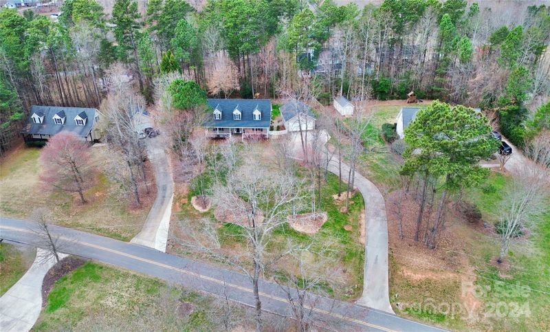 218 Stillwater Rd, Troutman, NC 28166