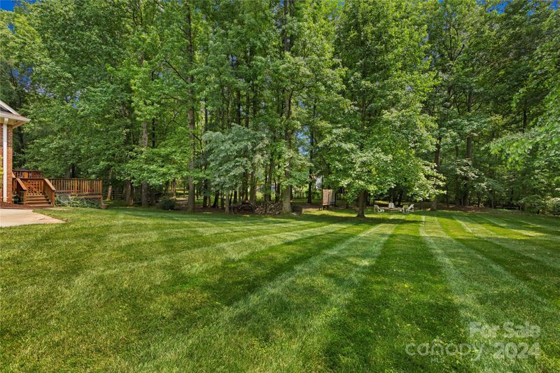 7208 St Clair Dr, Charlotte, NC 28270