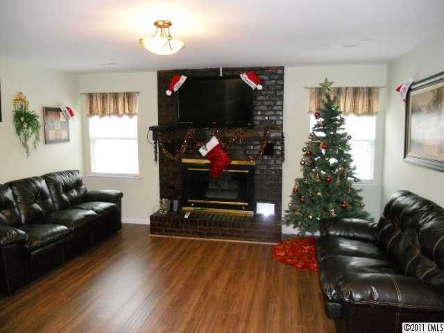 521 S Little Texas Rd, Kannapolis, NC 28083
