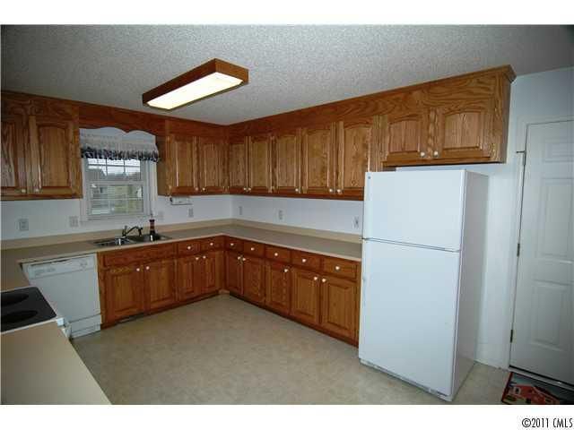 3878 Ashland Dr #17, Maiden, NC 28650
