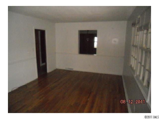 2404 Trinity Ave, Gastonia, NC 28052