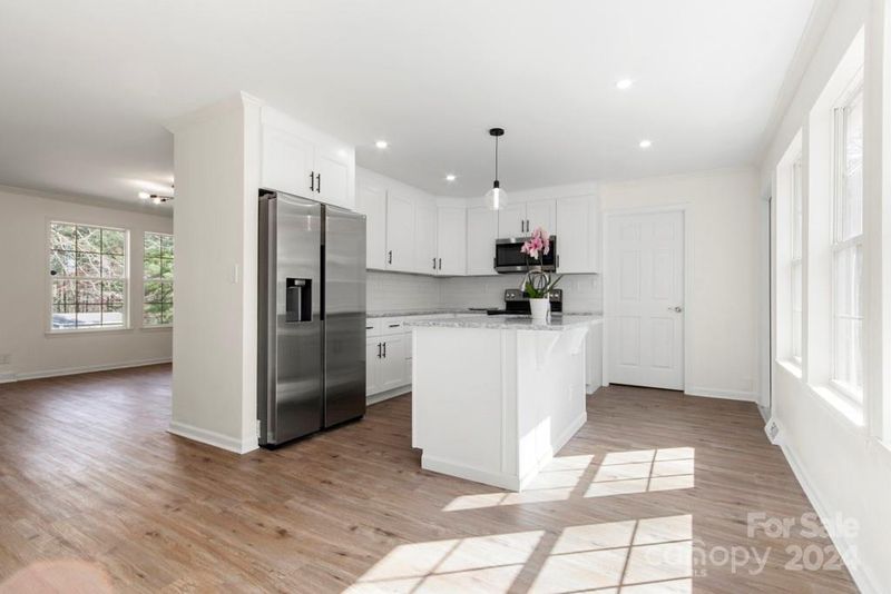 1849 Santa Barbara Dr, Lancaster, SC 29720