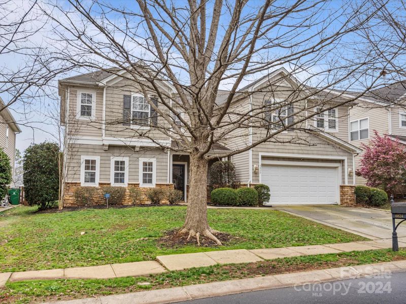 6824 Evanton Loch Rd, Charlotte, NC 28278
