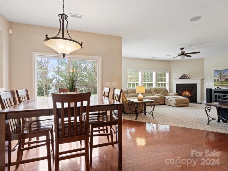 6824 Evanton Loch Rd, Charlotte, NC 28278