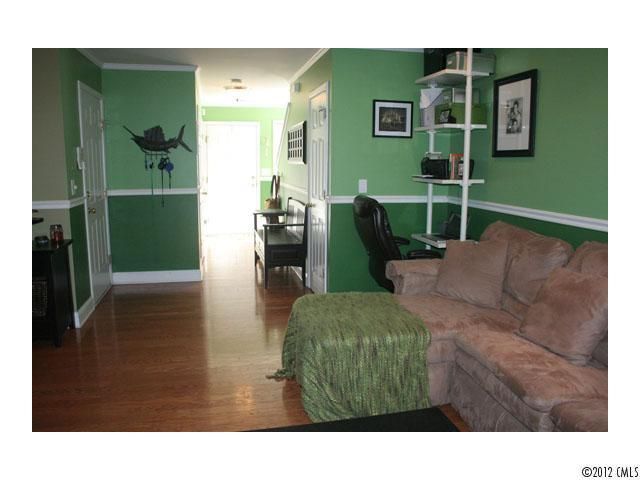 620 Patterson St #-, Charlotte, NC 28205