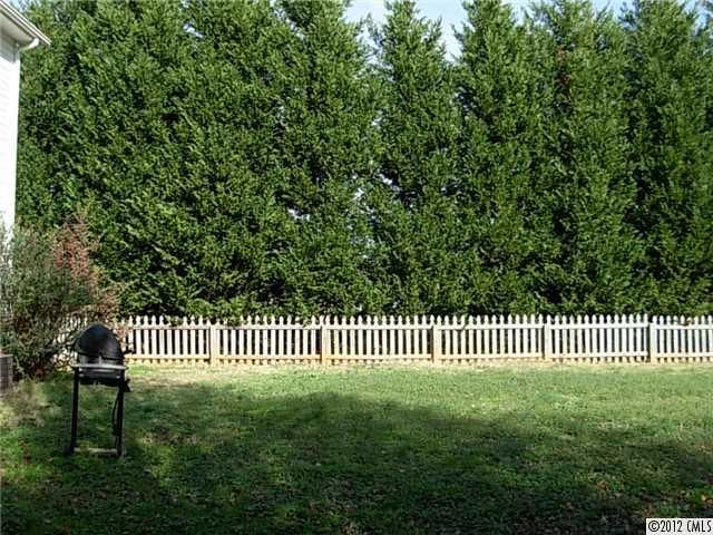 522 Butternut Ln, Matthews, NC 28104