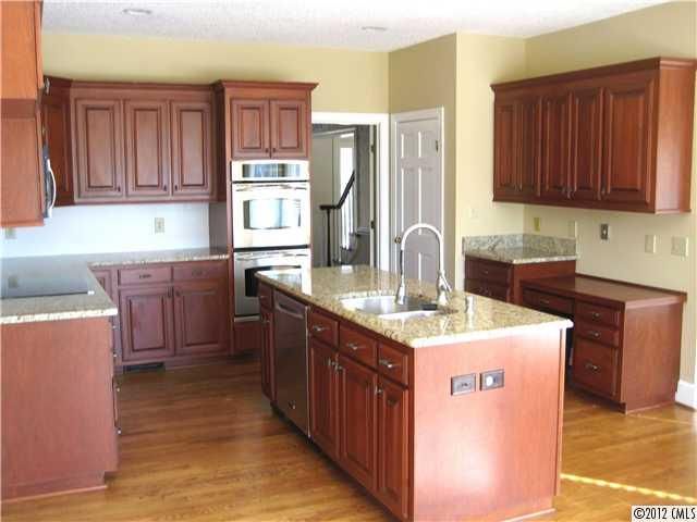 13814 Holgate Hill Dr, Mint Hill, NC 28227