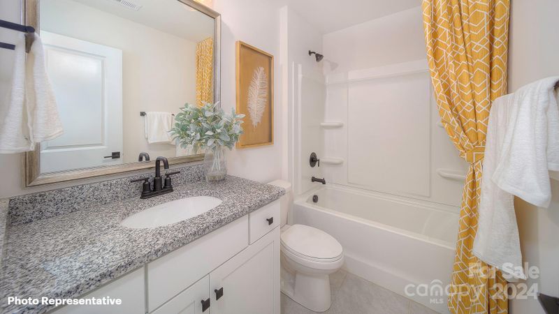 166 Saidin Ln, Troutman, NC 28166