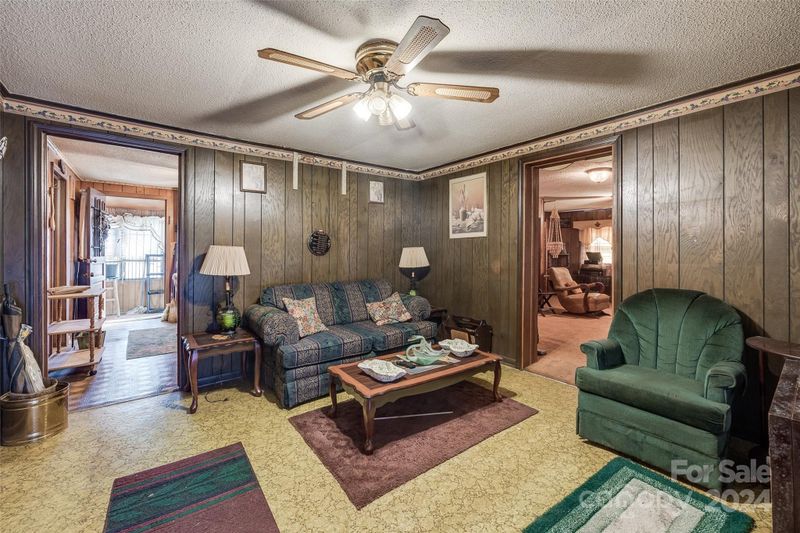 1091 Archer Dr, Rock Hill, SC 29730