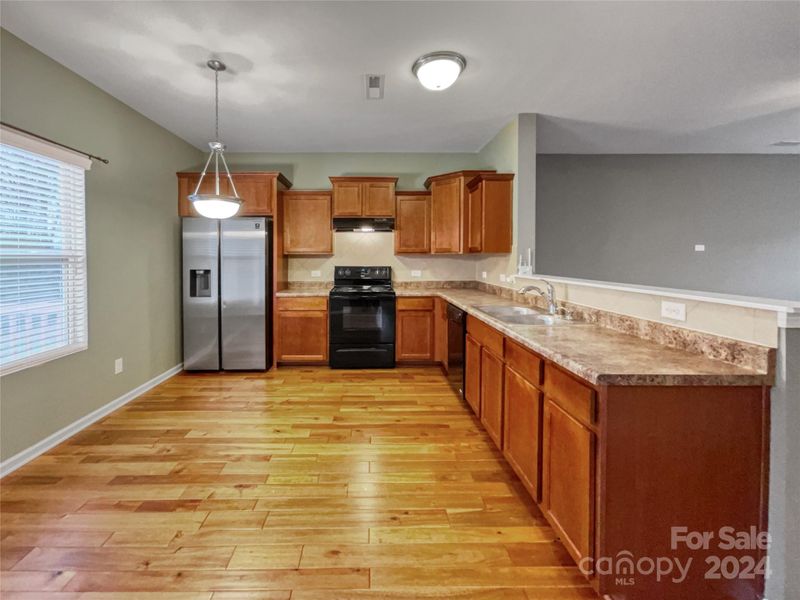 6084 Shamrock Green Dr, Clover, SC 29710