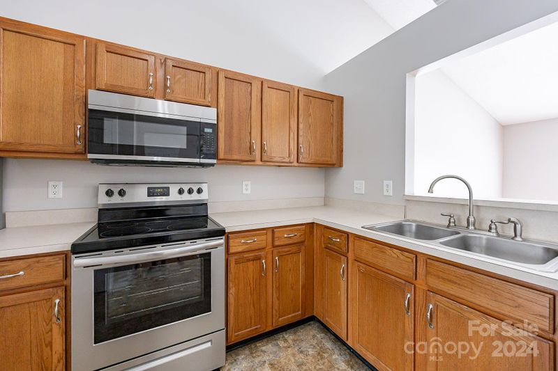 1714 Prism Pl, Kannapolis, NC 28083
