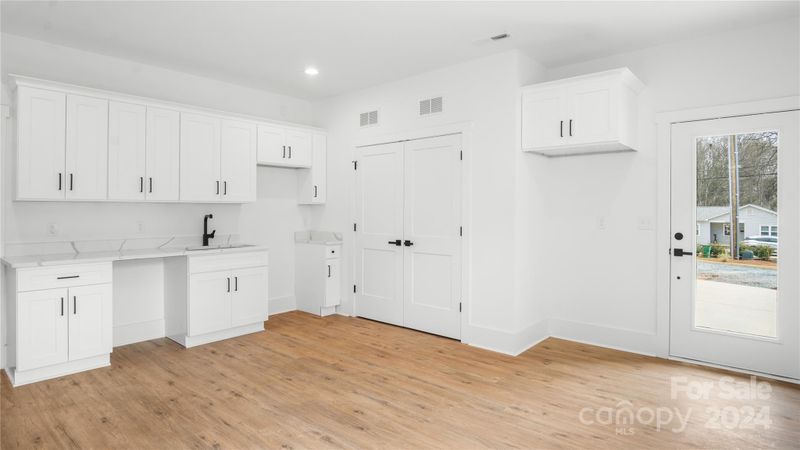 1603. 1605 N Davidson St, Charlotte, NC 28206