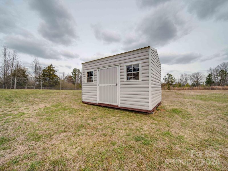 345 Springlake Rd, York, SC 29745