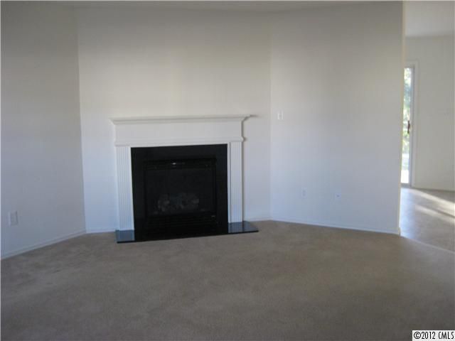 3113 Buckleigh Dr, Charlotte, NC 28215