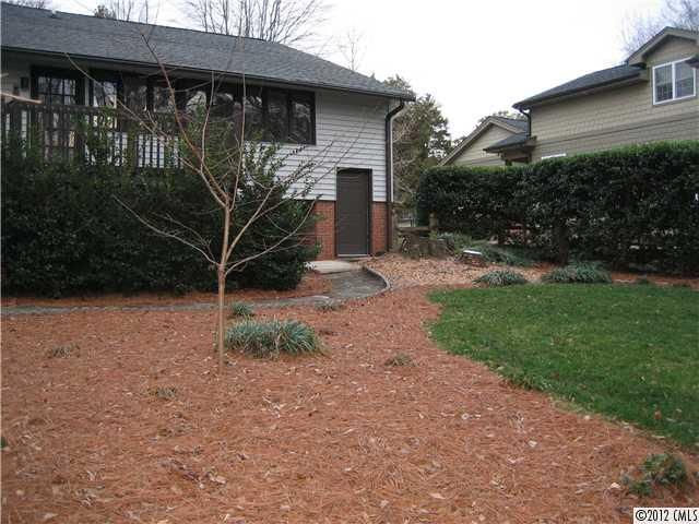 4810 Pine Ridge Rd, Charlotte, NC 28226