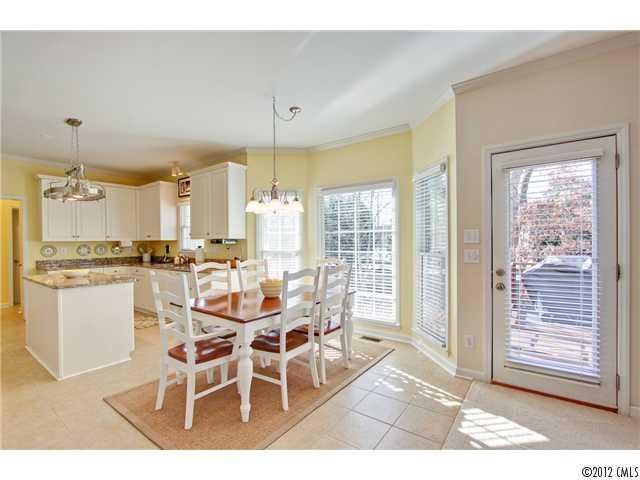 11508 Falling Leaves Dr, Charlotte, NC 28277