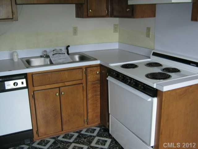 303 Pine Ave, Cherryville, NC 28021