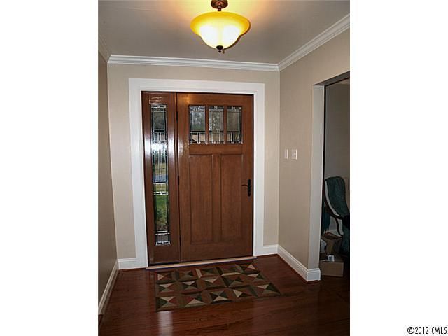 5430 Wintercrest Ln, Charlotte, NC 28209