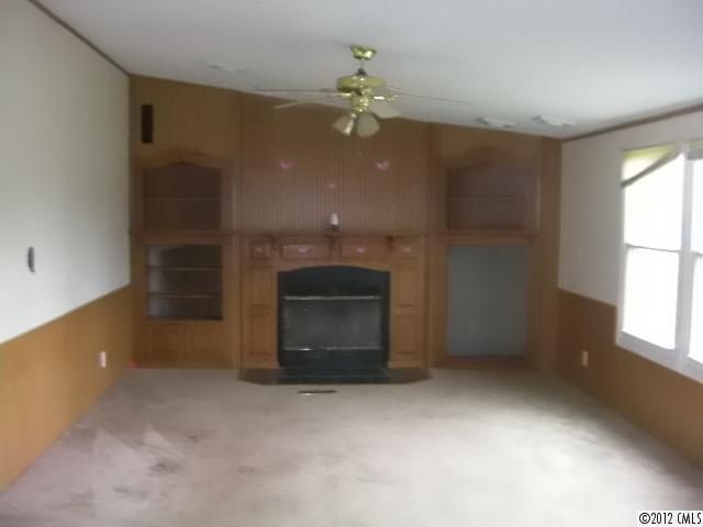 1110 Safeway Dr, Gastonia, NC 28056