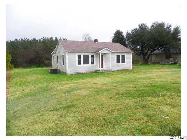 2124 Rhyne Rd, Dallas, NC 28034