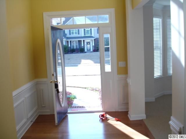 621 Springwood Dr, Waxhaw, NC 28173