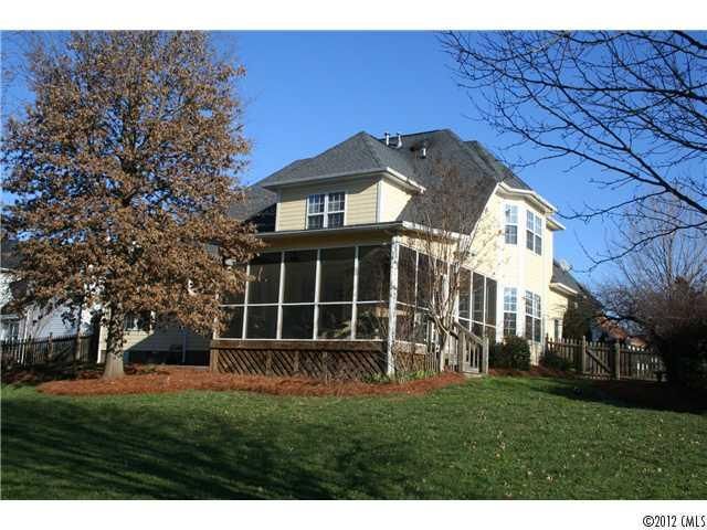 13406 Willow Breeze Ln, Huntersville, NC 28078