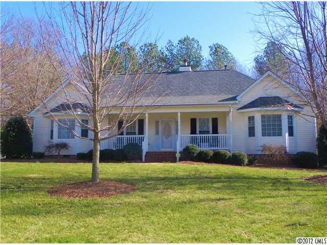 223 Timberlane Dr, Belmont, NC 28012