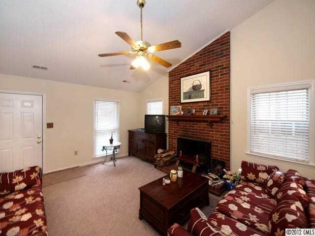 1120 Longmeadow Ln, Monroe, NC 28110