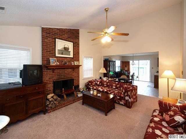 1120 Longmeadow Ln, Monroe, NC 28110