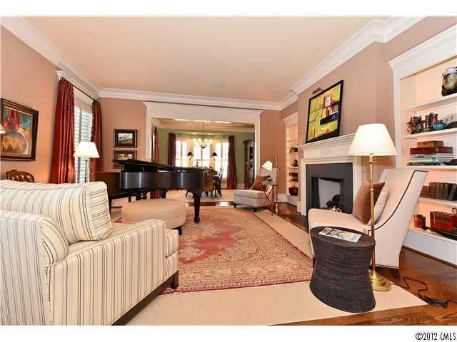 1521 Sterling Rd, Charlotte, NC 28209