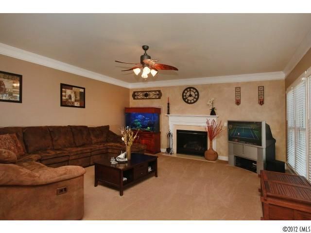 3948 Harmattan Dr, Denver, NC 28037